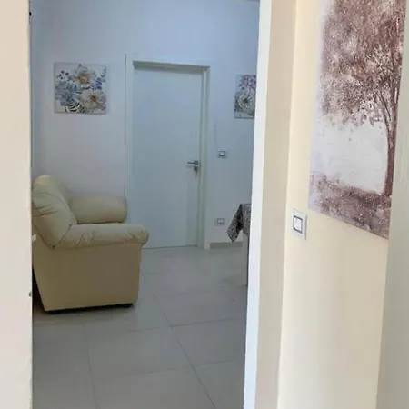 בית הארחה Mediterraneum סאניקולה